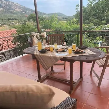 Agrampeli فيلة *